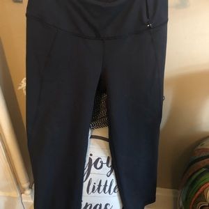 Calia Capri leggings